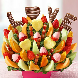 Sweet Love Story™ - Fruit Basket